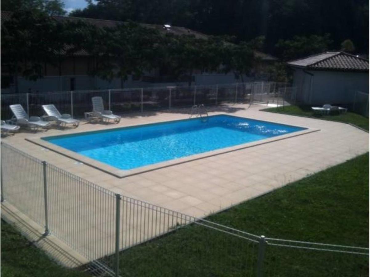 Superbe Appart Avec Jardin Et Piscine Cambo-les-Bains Exterior foto